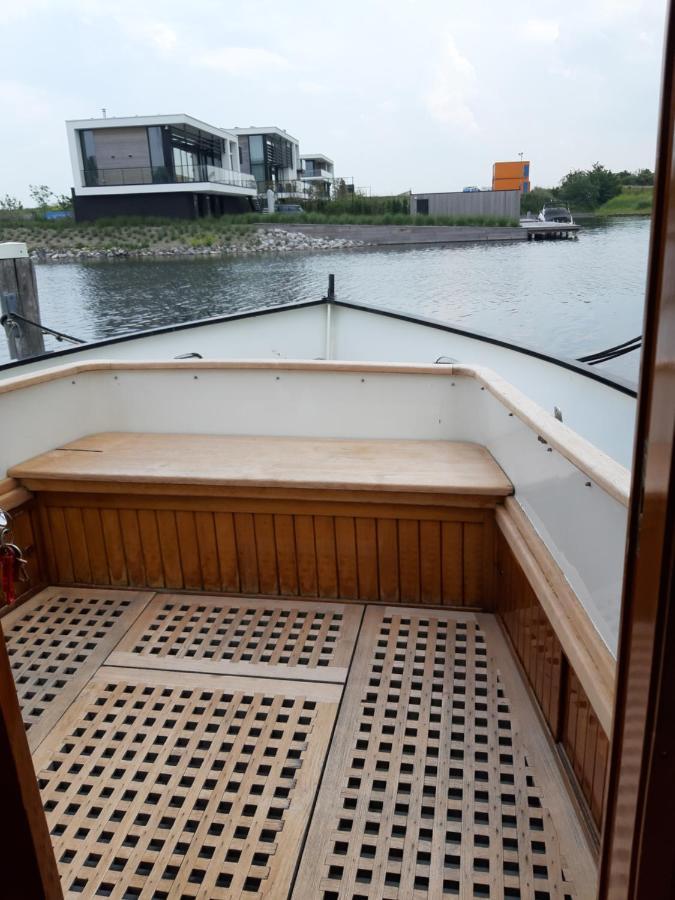 Prive B&B Motorsailer Rataplan Kamperland Exterior foto